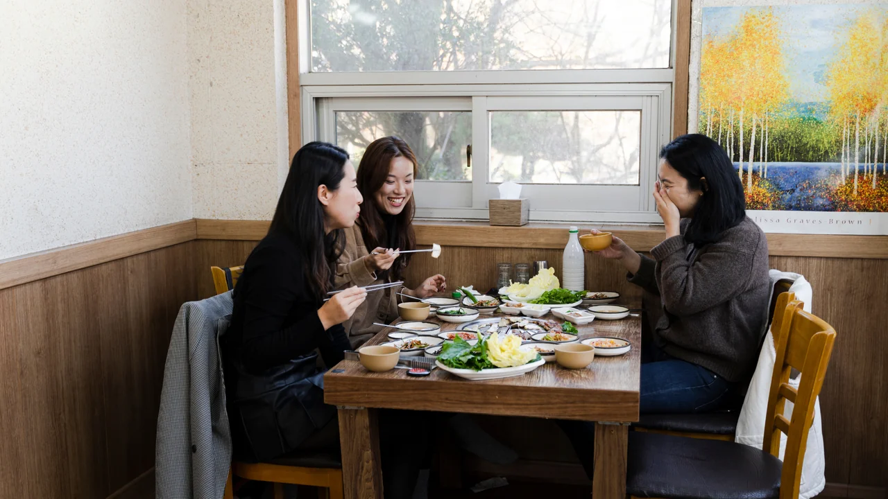 Korean Swear Words: The Real Guide to Casual Korean